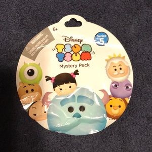 Disney’s Tsum Tsum Mystery Pack. 5th series!